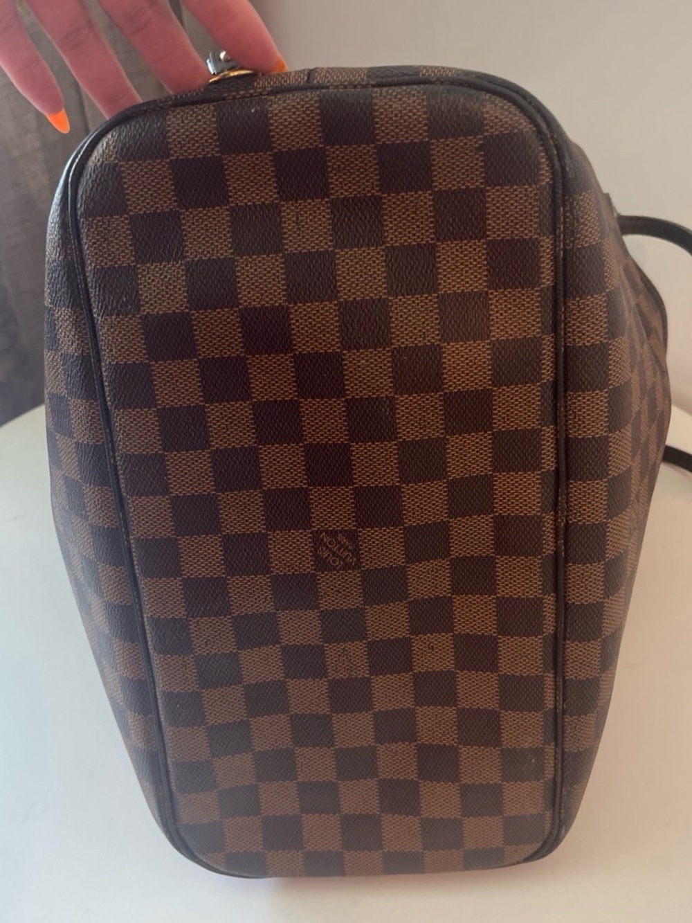 Louis Vuitton Brown Damier Ebene Tote with Red Interior - Picture 6 of 6